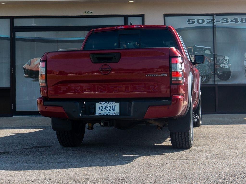 Nissan Frontier  2022