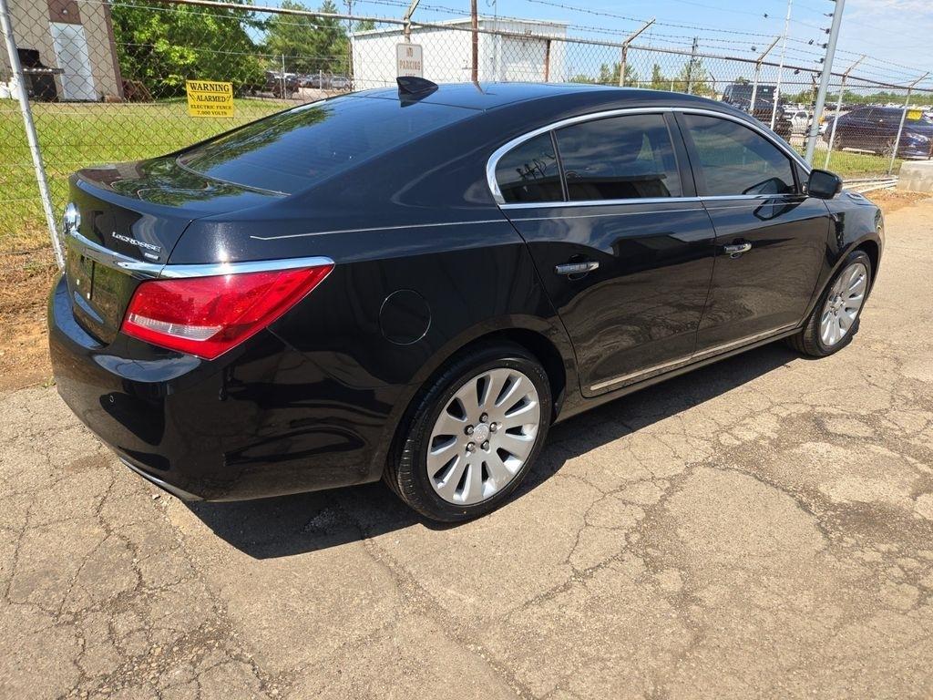 Buick LaCrosse  2016