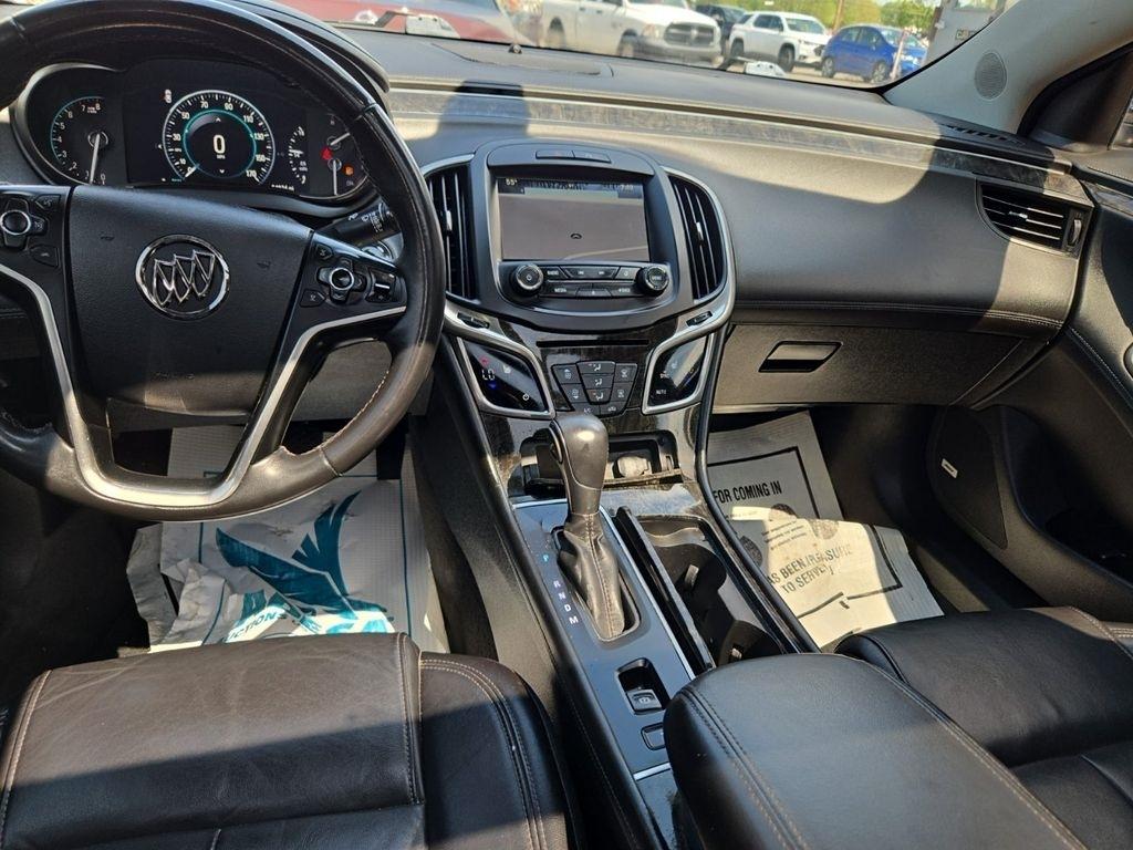Buick LaCrosse  2016