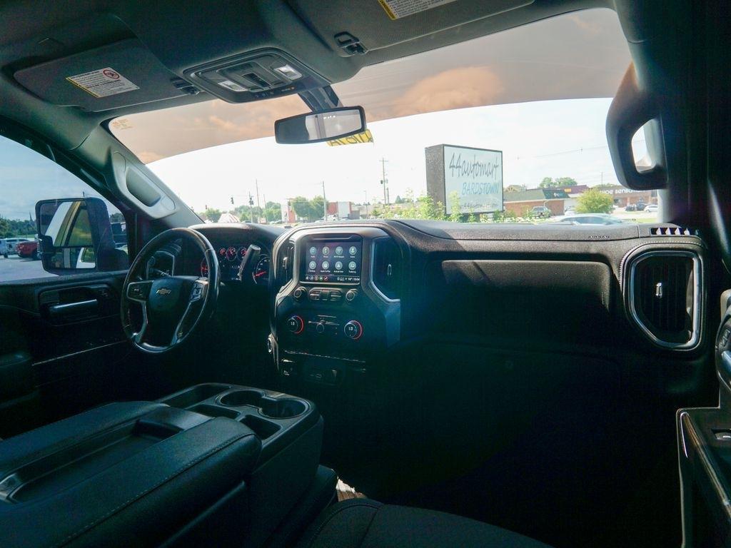 Chevrolet Silverado 2500HD  2021