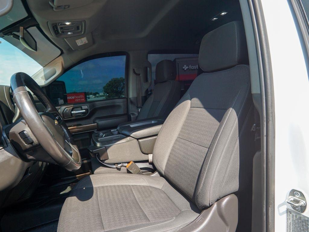 Chevrolet Silverado 2500HD  2021