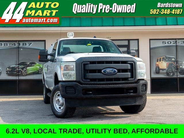 White 2013 Ford F-250 Super Duty Pickup Truck Four-Wheel Drive 6-Speed Automatic