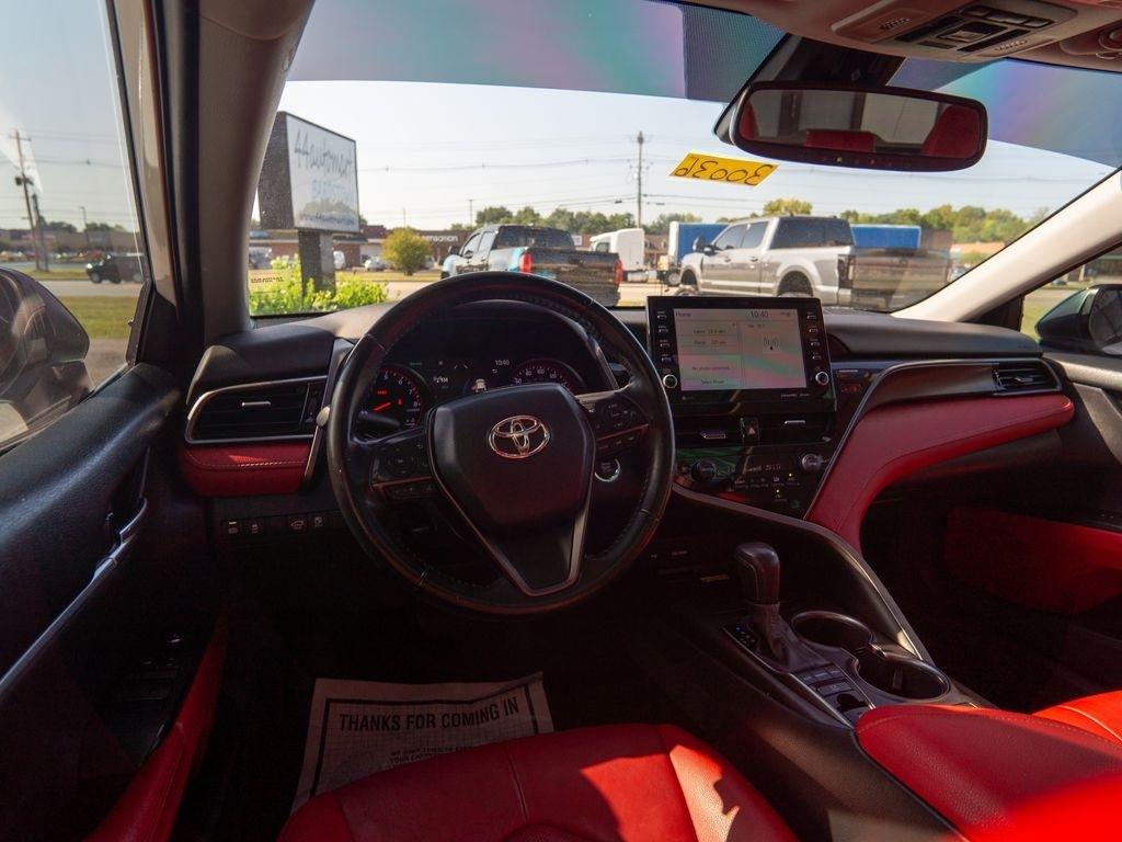 Toyota Camry  2022