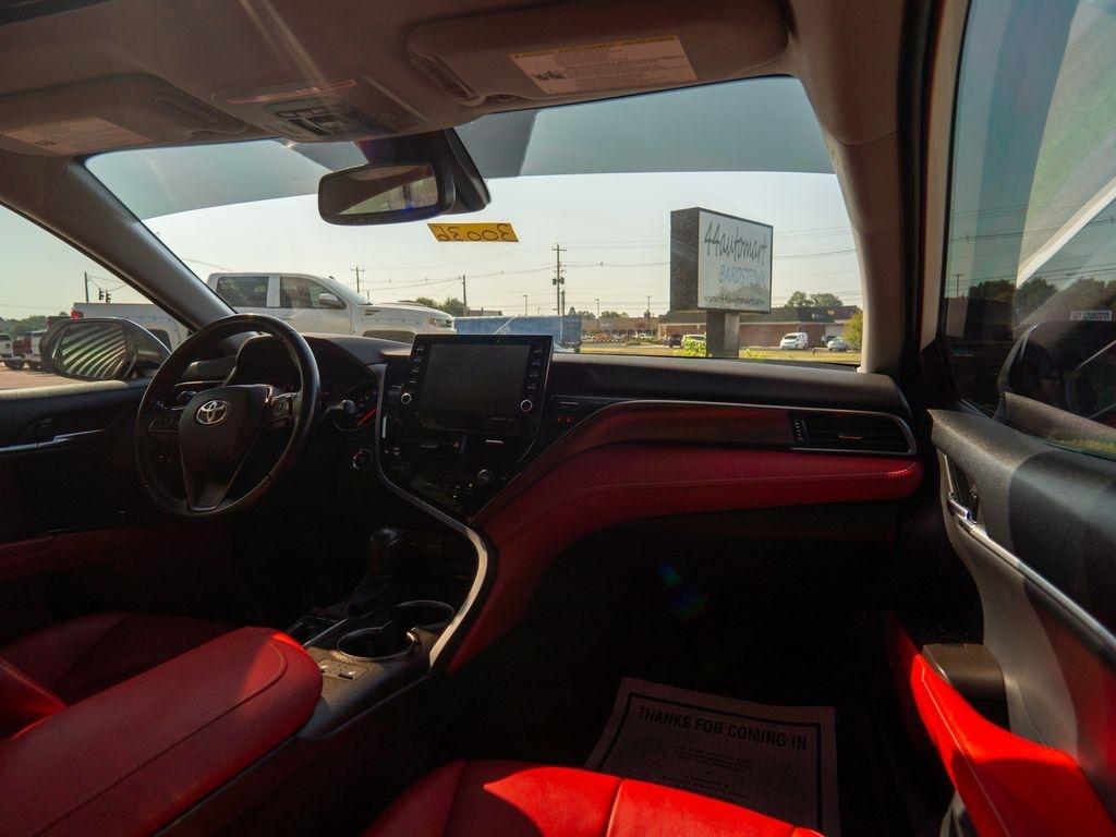 Toyota Camry  2022