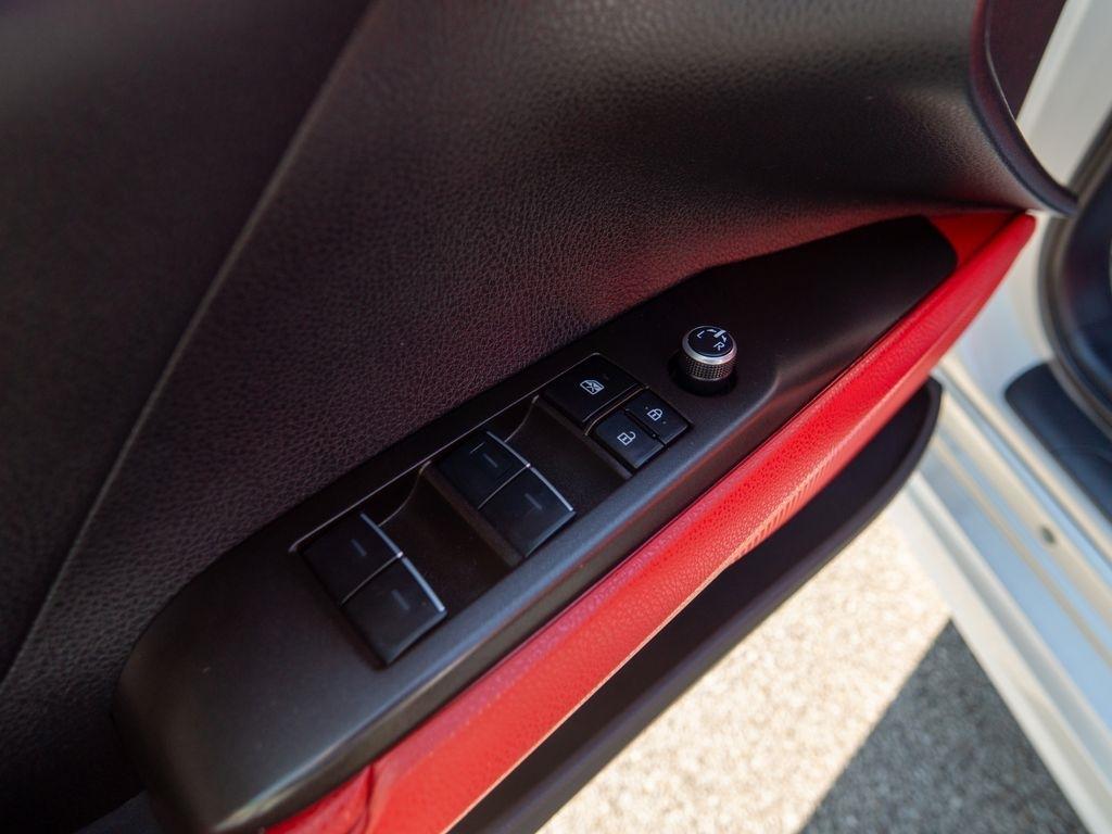 Toyota Camry  2022