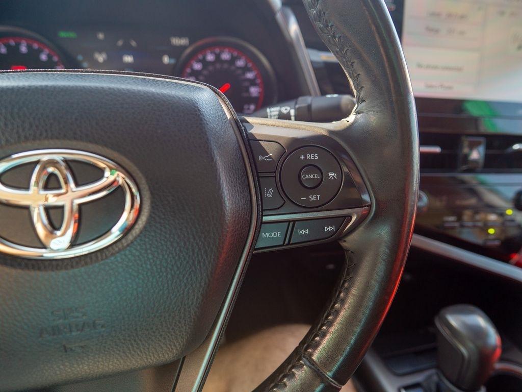 Toyota Camry  2022