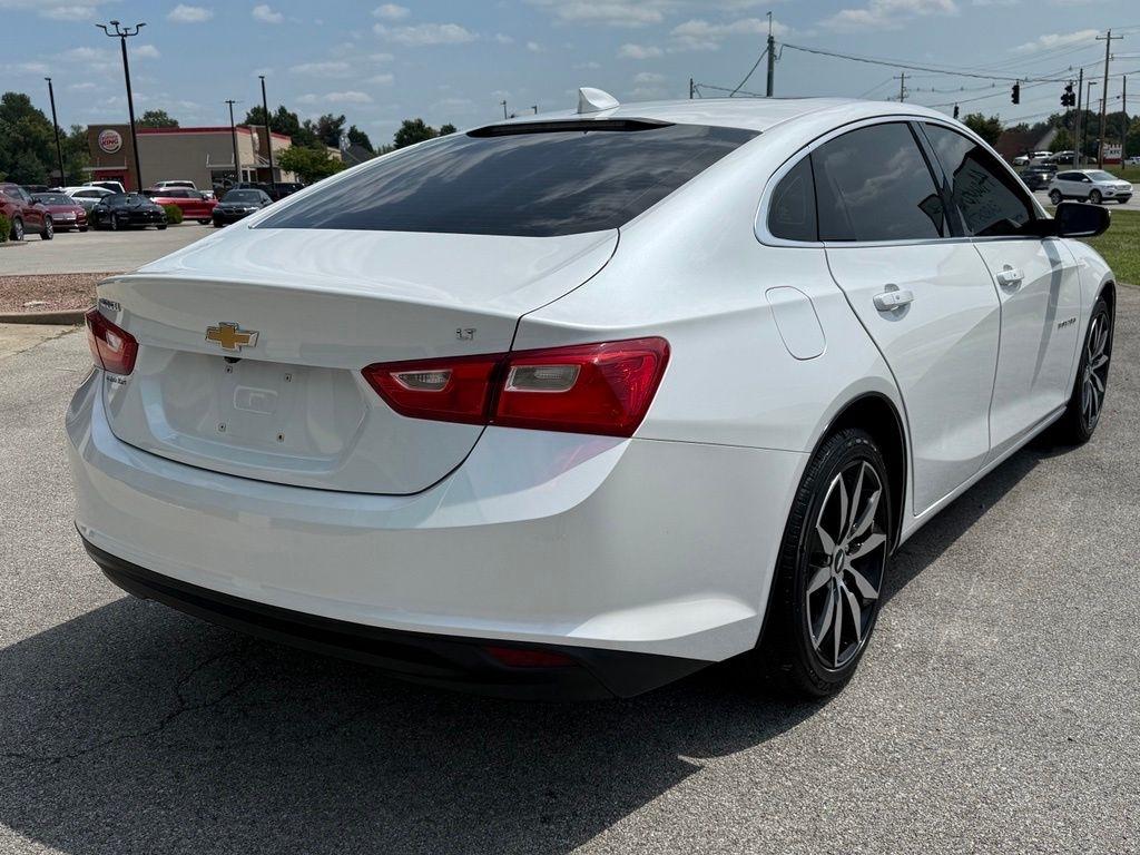Chevrolet Malibu  2017