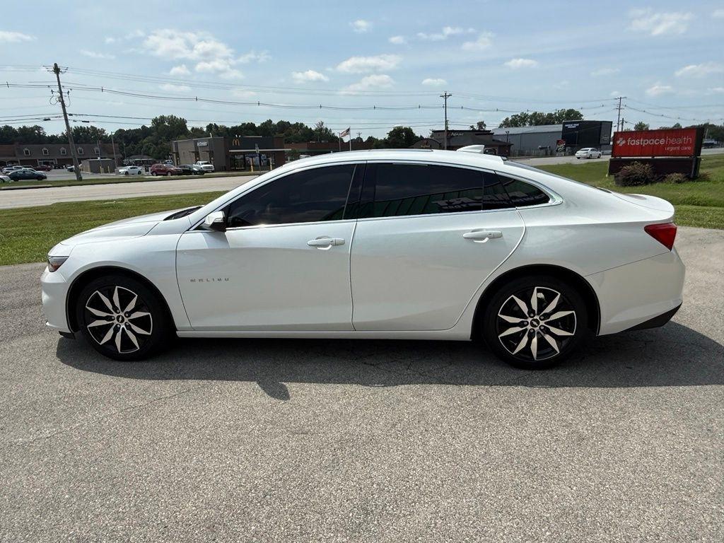 Chevrolet Malibu  2017