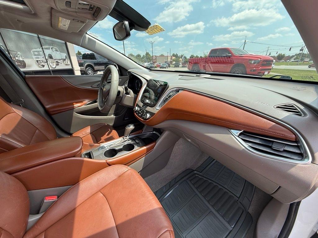 Chevrolet Malibu  2017