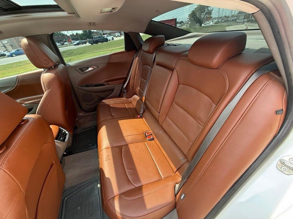 Chevrolet Malibu  2017