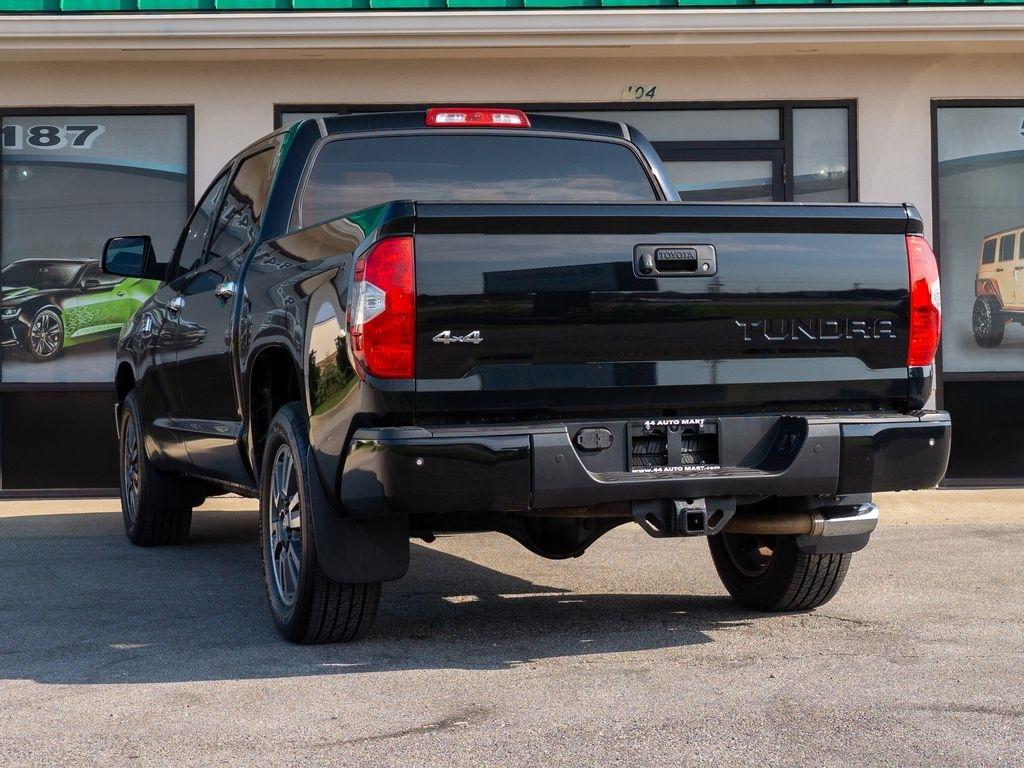Toyota Tundra  2018
