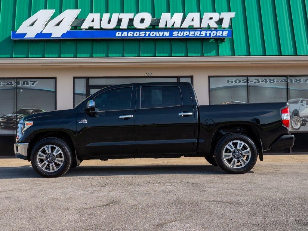 Toyota Tundra  2018