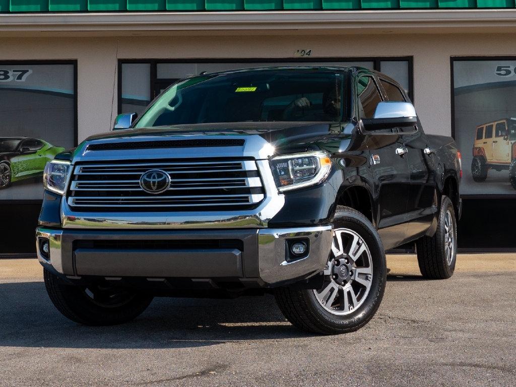 Toyota Tundra  2018