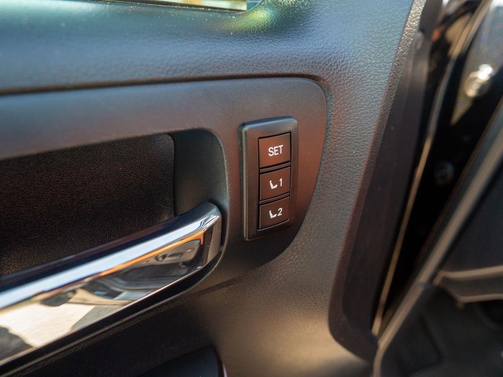 Toyota Tundra  2018