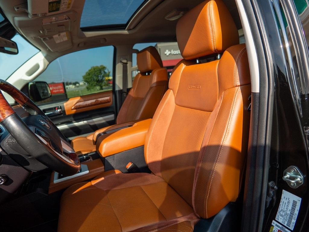 Toyota Tundra  2018