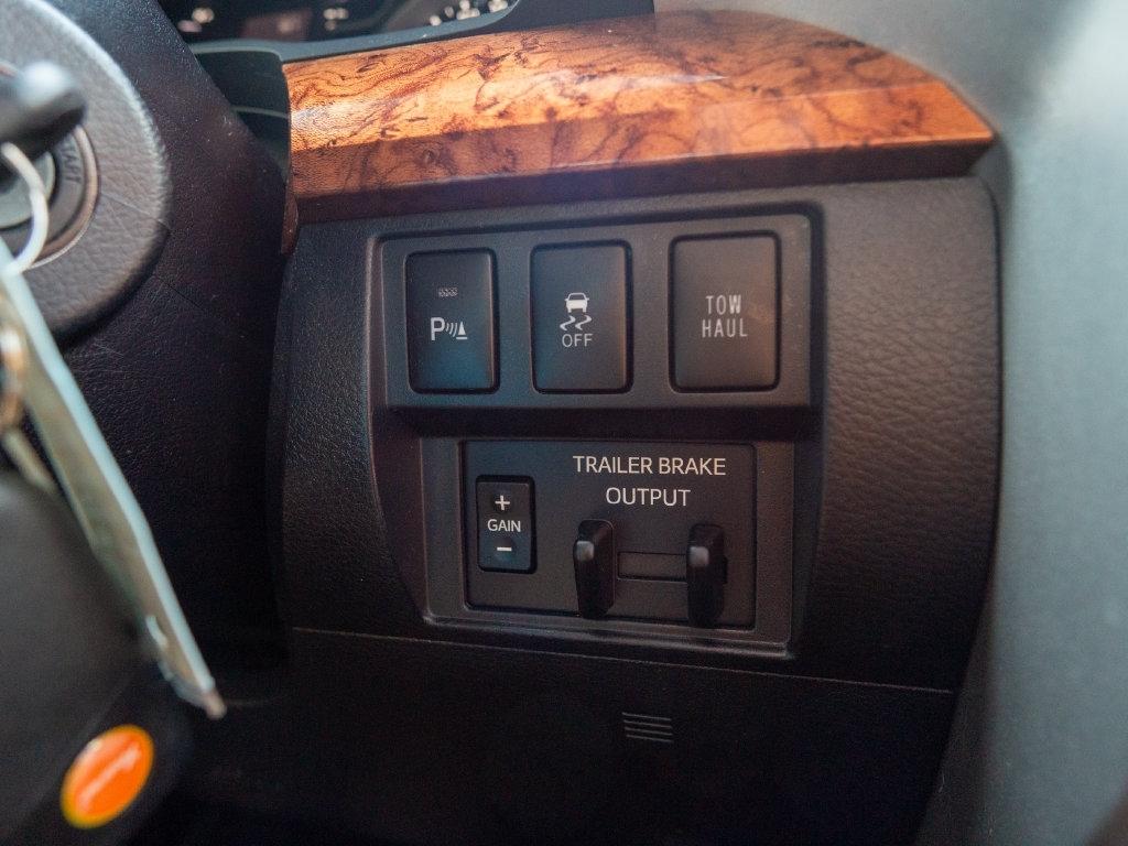 Toyota Tundra  2018