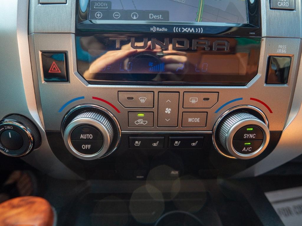 Toyota Tundra  2018