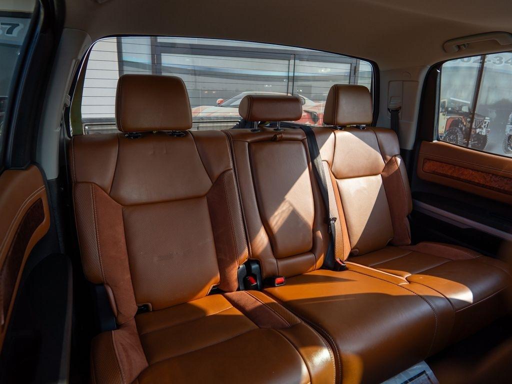Toyota Tundra  2018