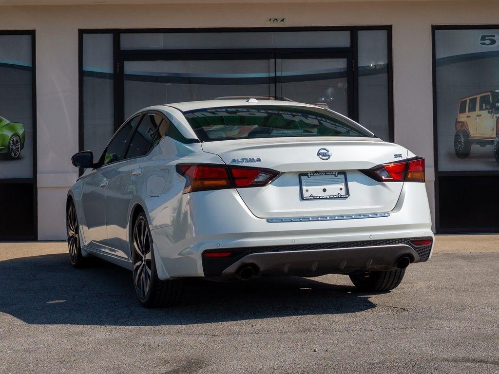 Nissan Altima  2020