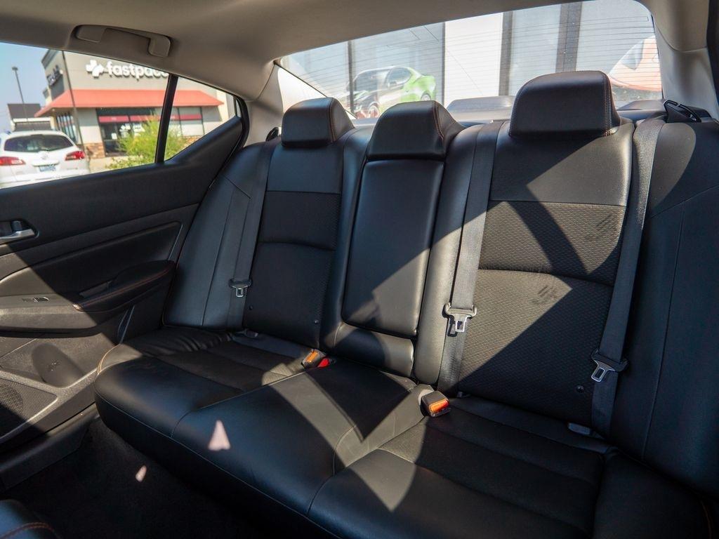 Nissan Altima  2020