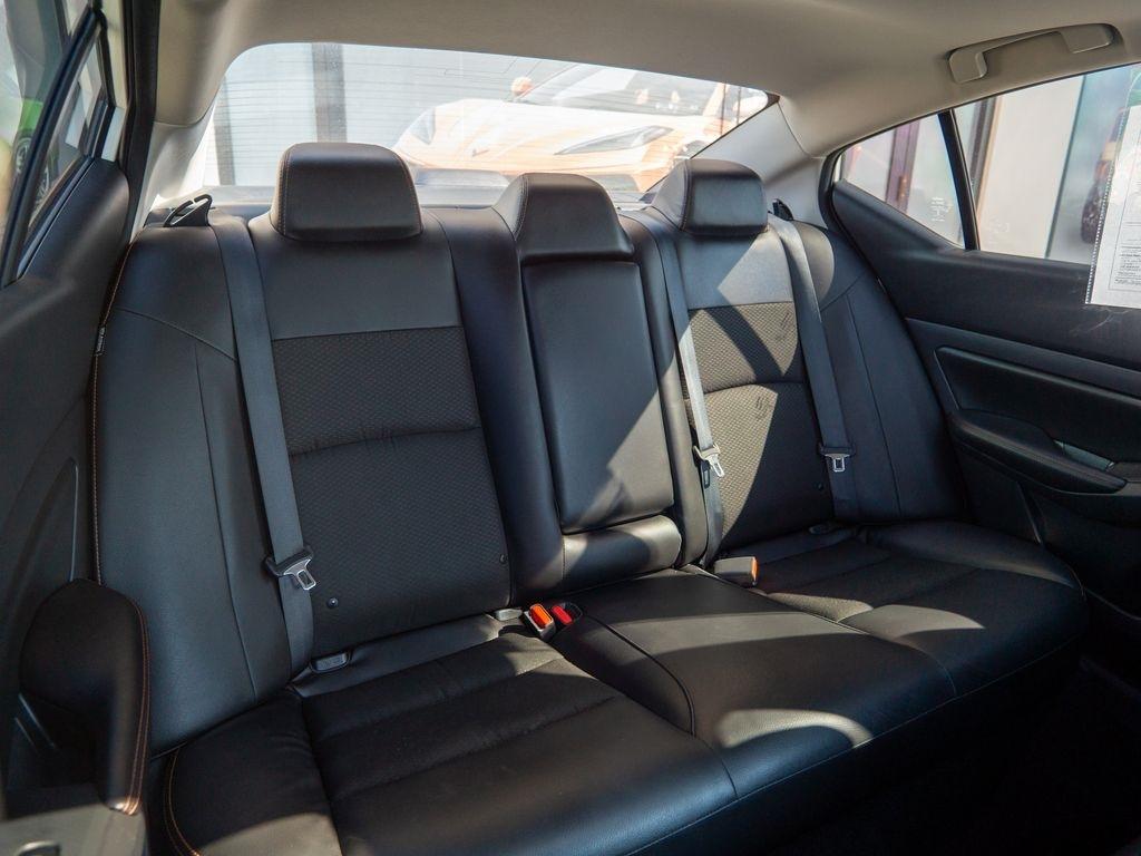 Nissan Altima  2020