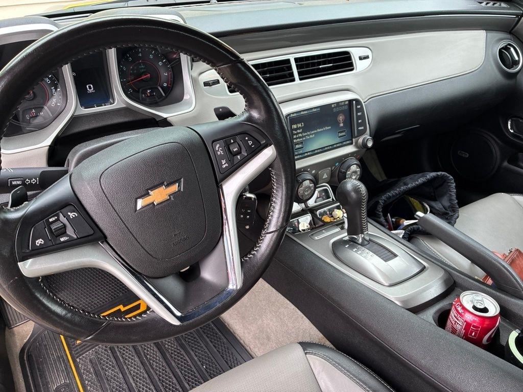 Chevrolet Camaro  2015
