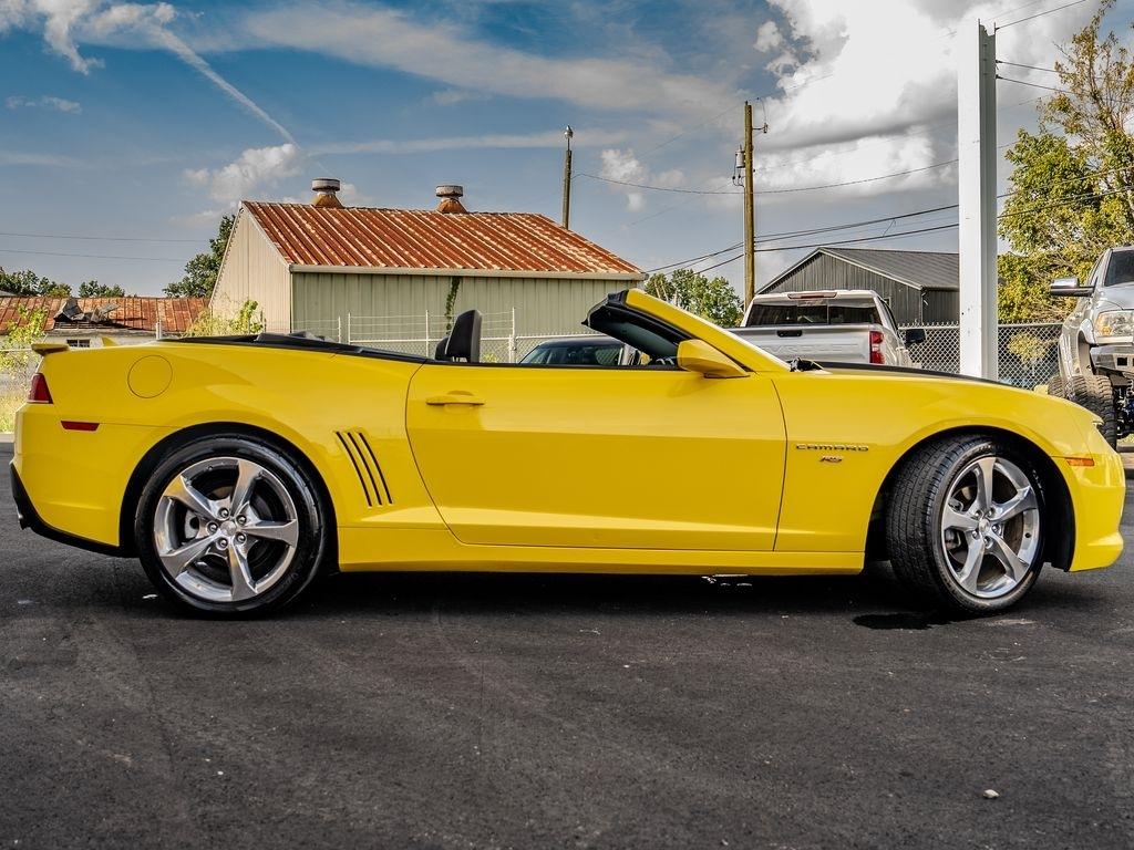 Chevrolet Camaro  2015