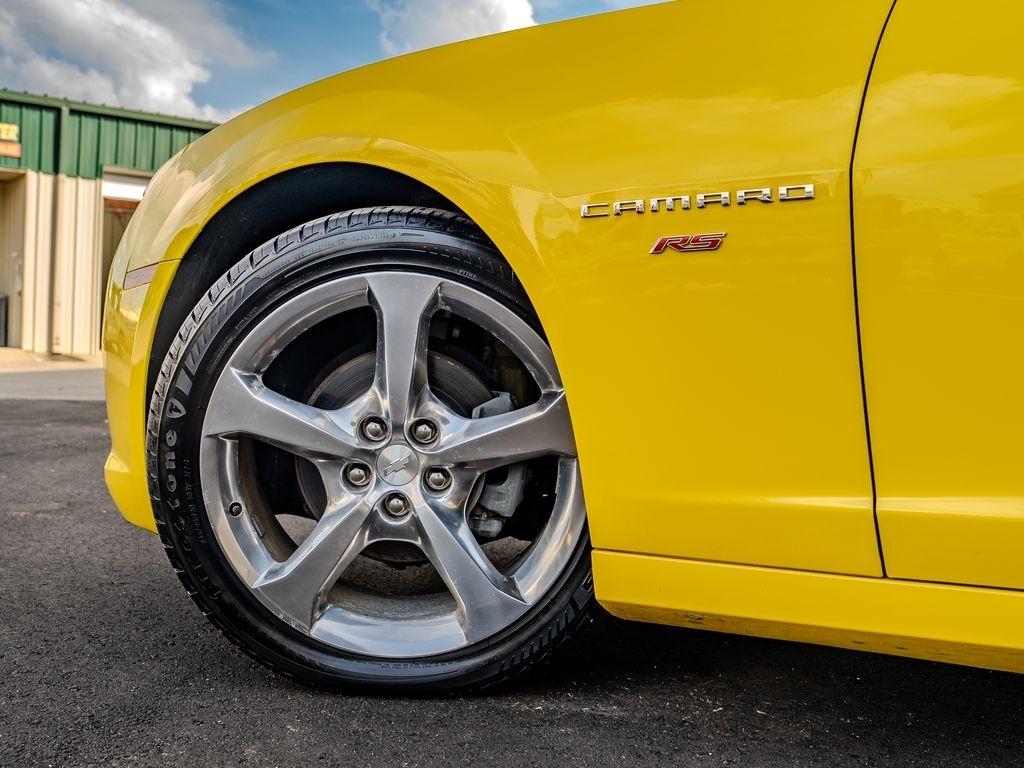 Chevrolet Camaro  2015