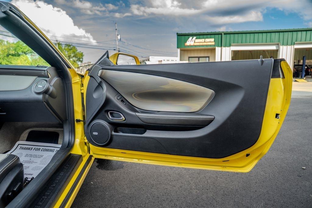 Chevrolet Camaro  2015