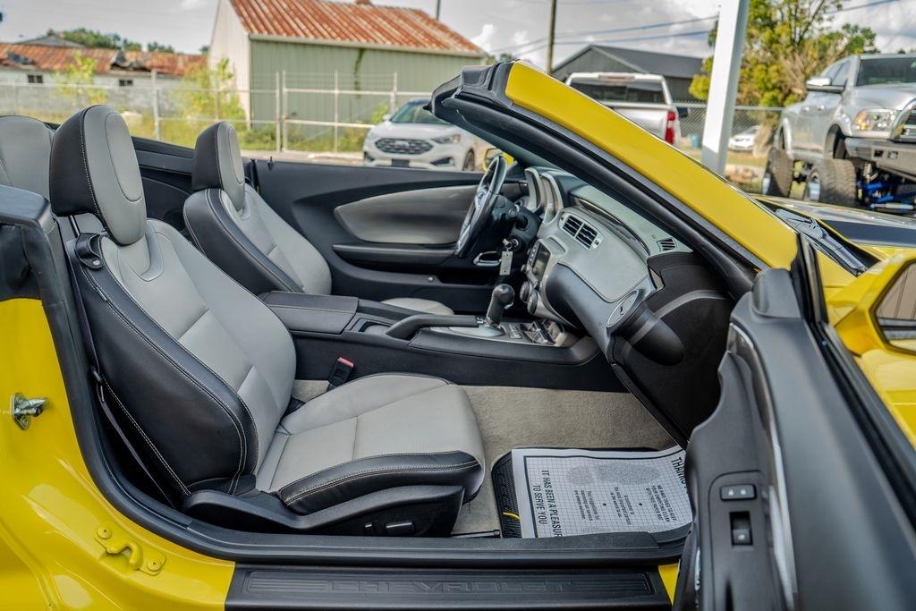 Chevrolet Camaro  2015