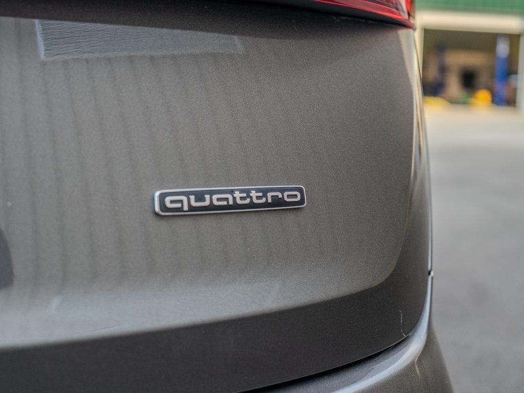 Audi Q7  2021