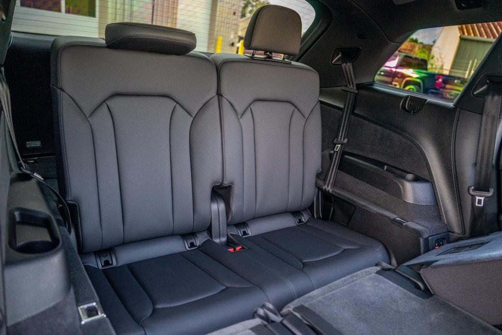 Audi Q7  2021