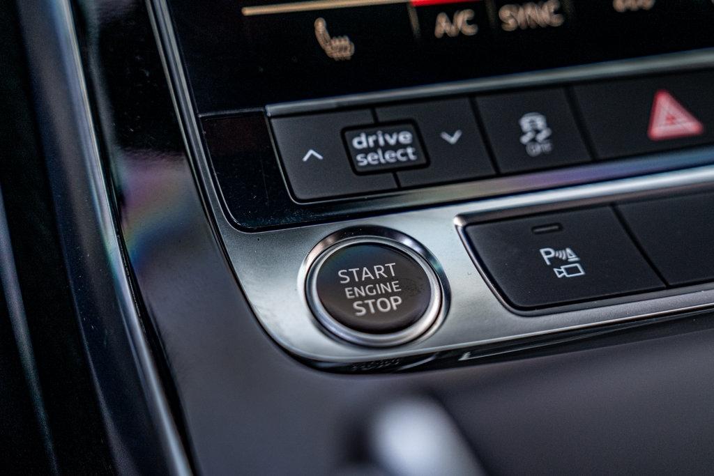Audi Q7  2021