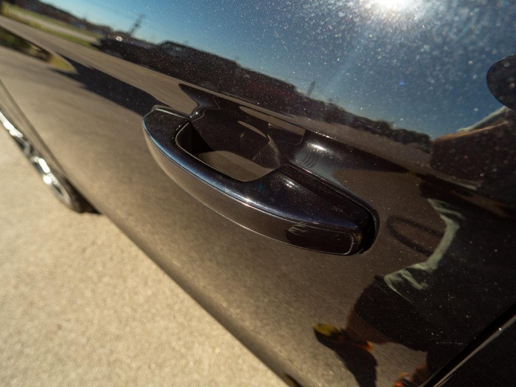 Ford Expedition photo 8