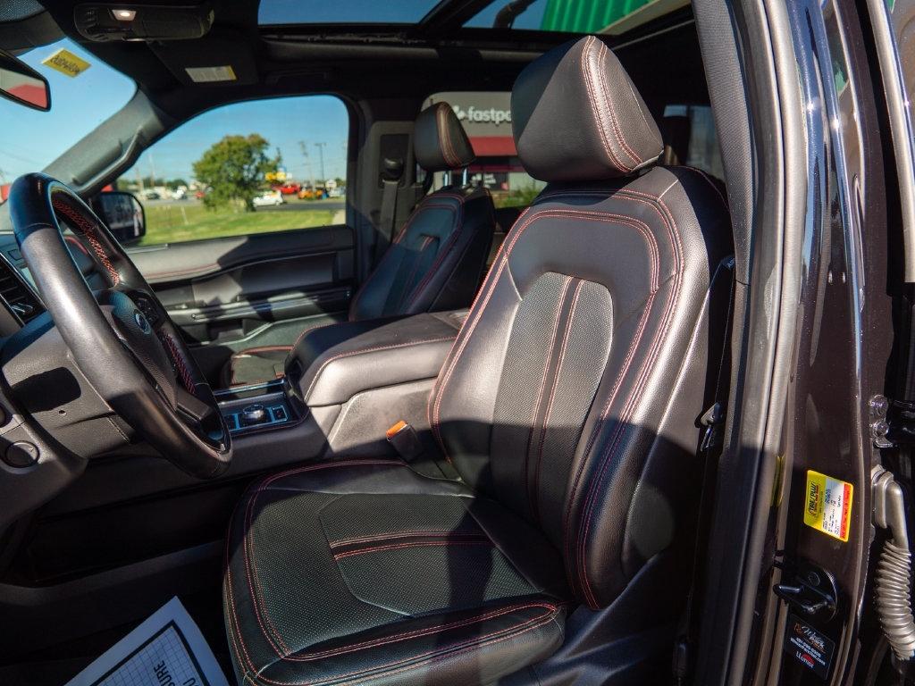 Ford Expedition photo 25
