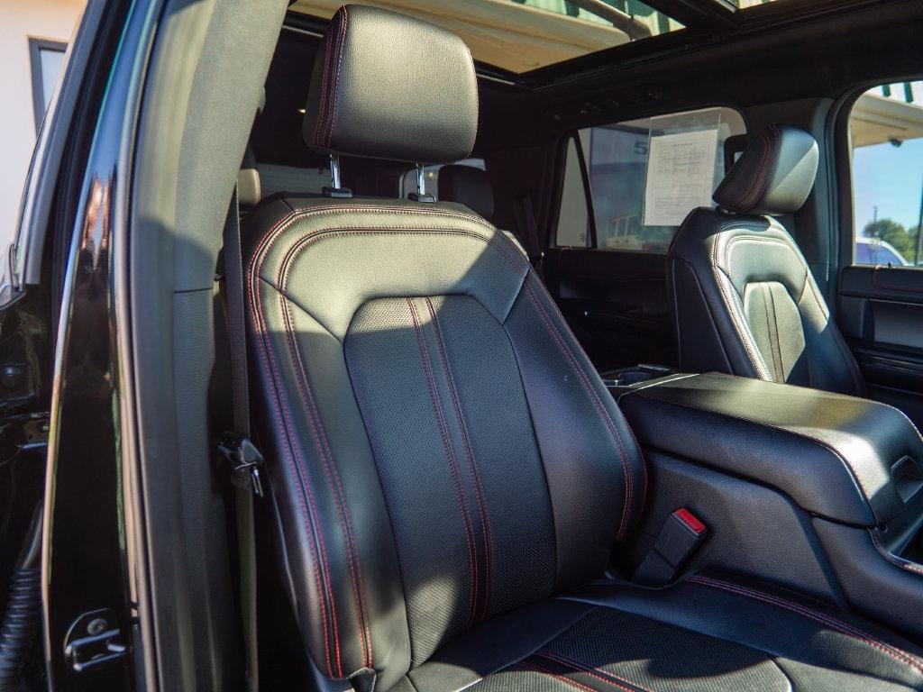 Ford Expedition photo 38