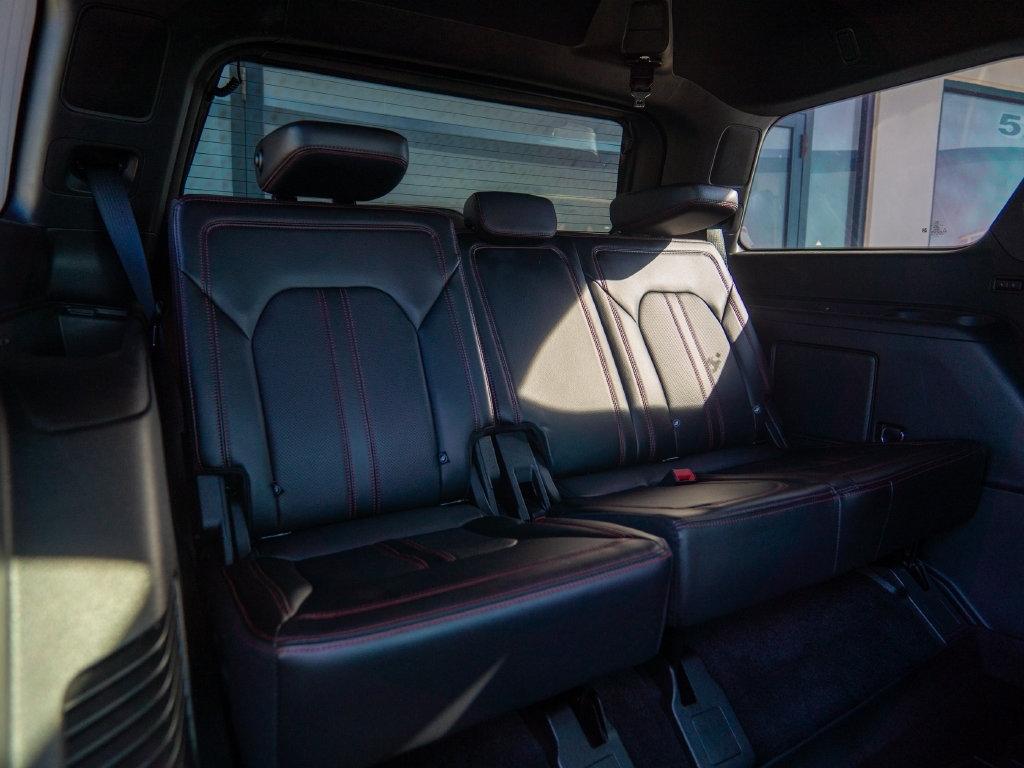 Ford Expedition photo 43