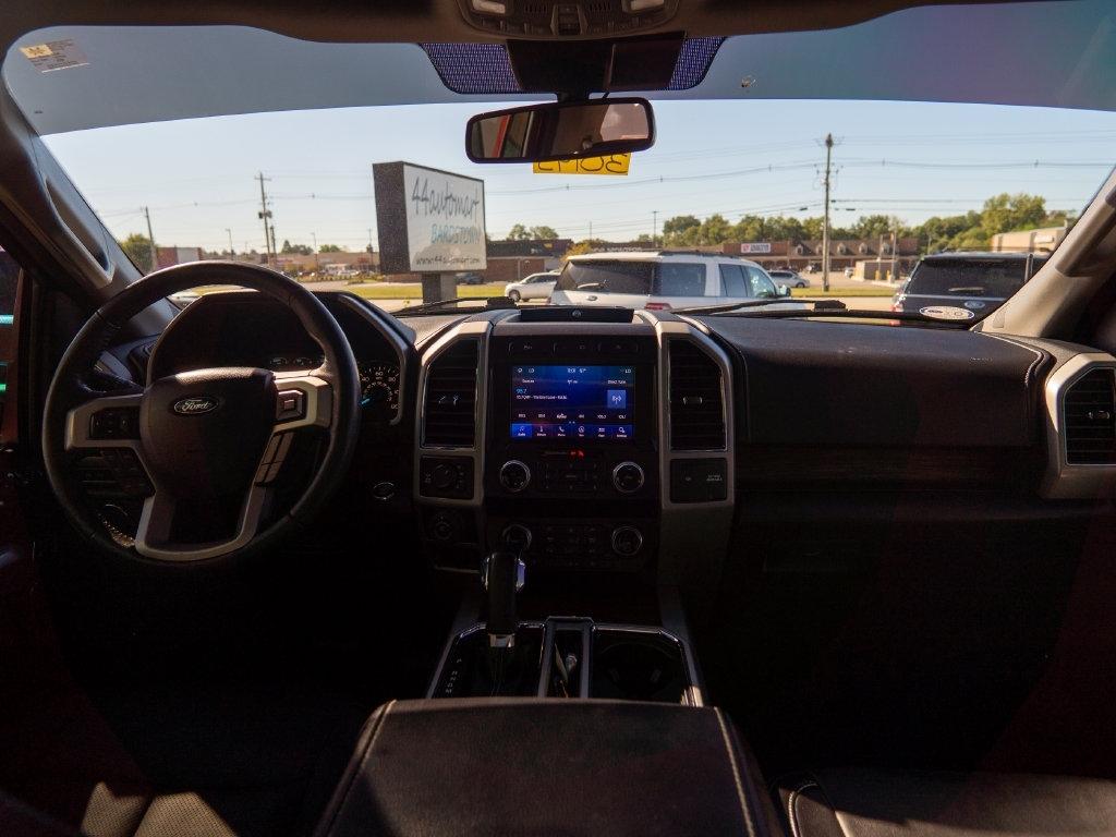 Ford F-150 photo 16