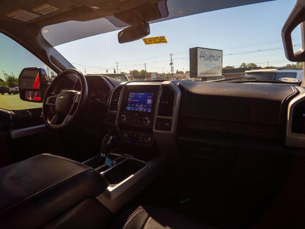 Ford F-150 photo 17