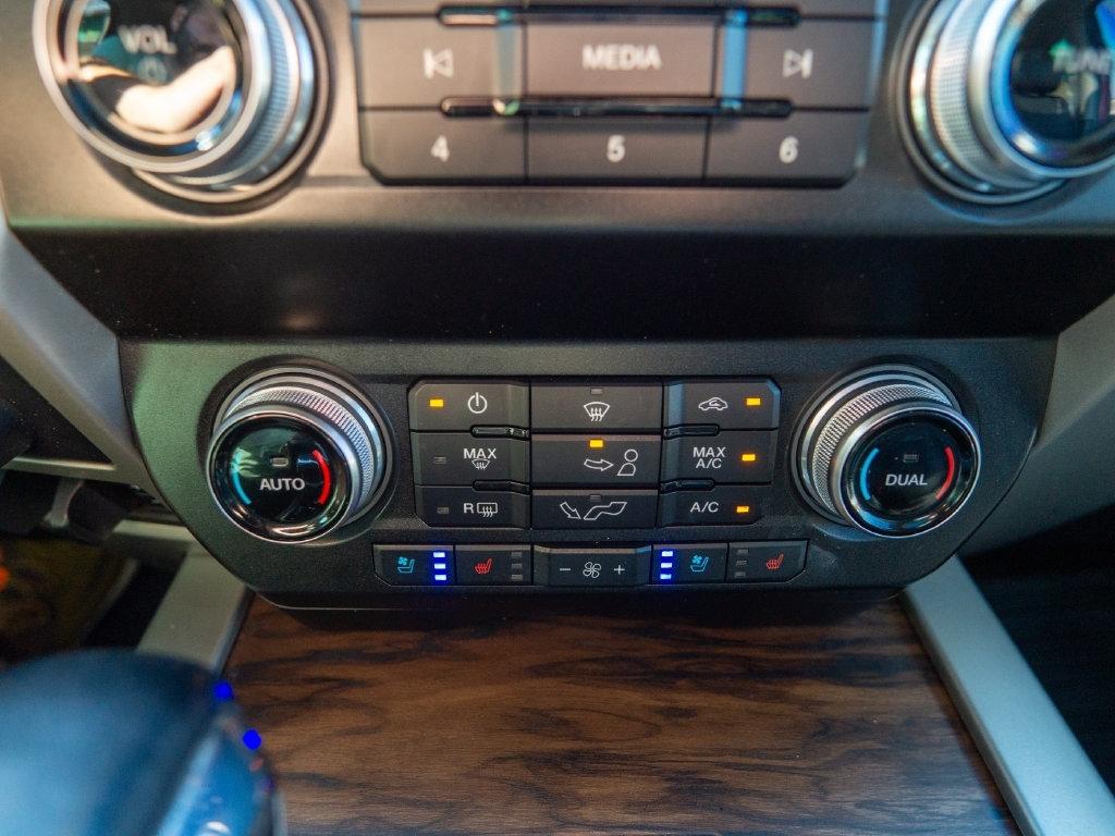 Ford F-150 photo 31