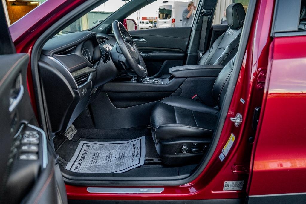 Cadillac XT4 photo 13