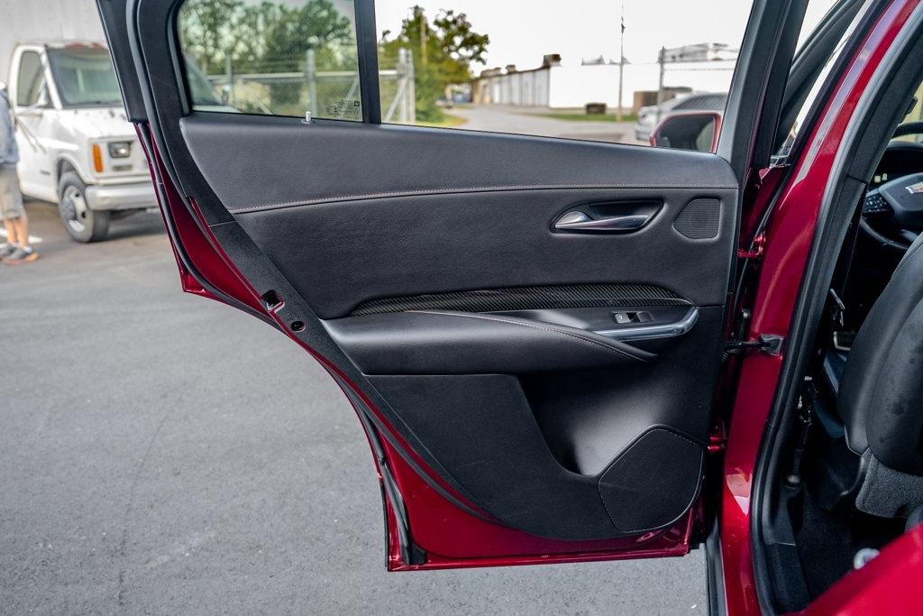Cadillac XT4 photo 16