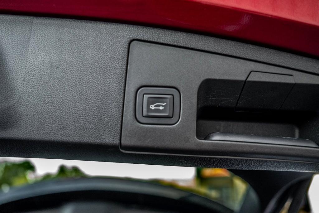 Cadillac XT4 photo 21