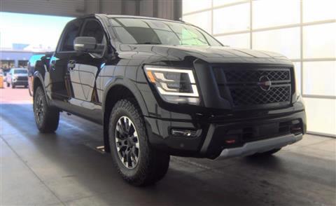 2021 Nissan Titan 