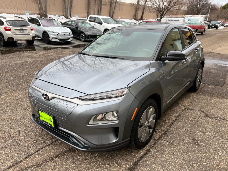 Hyundai Kona EV SEL 2021