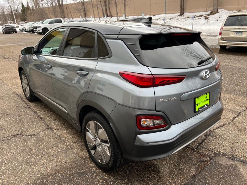Hyundai Kona EV SEL 2021