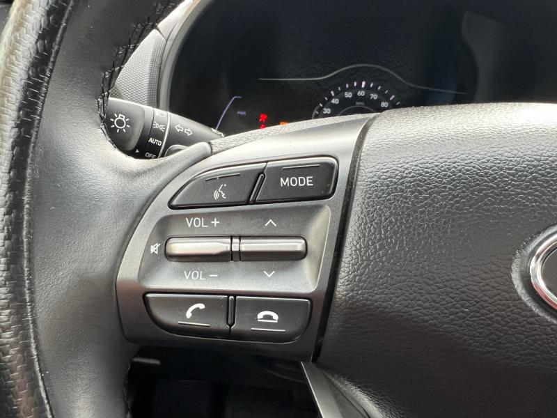 Hyundai Kona EV SEL 2021