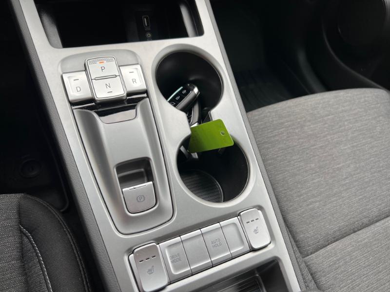 Hyundai Kona EV SEL 2021