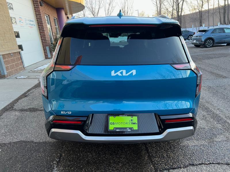 Kia EV9 Land 4WD 2024