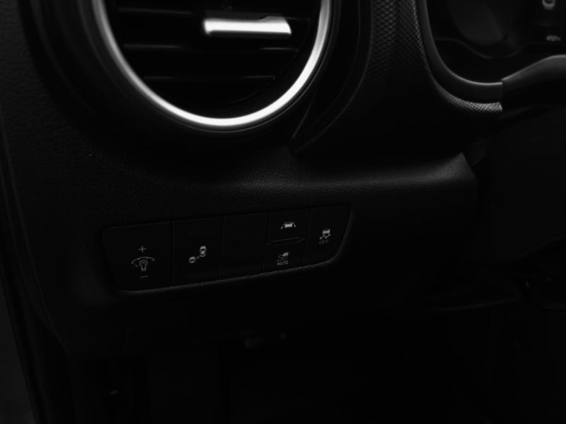 Hyundai Kona EV SEL 2019